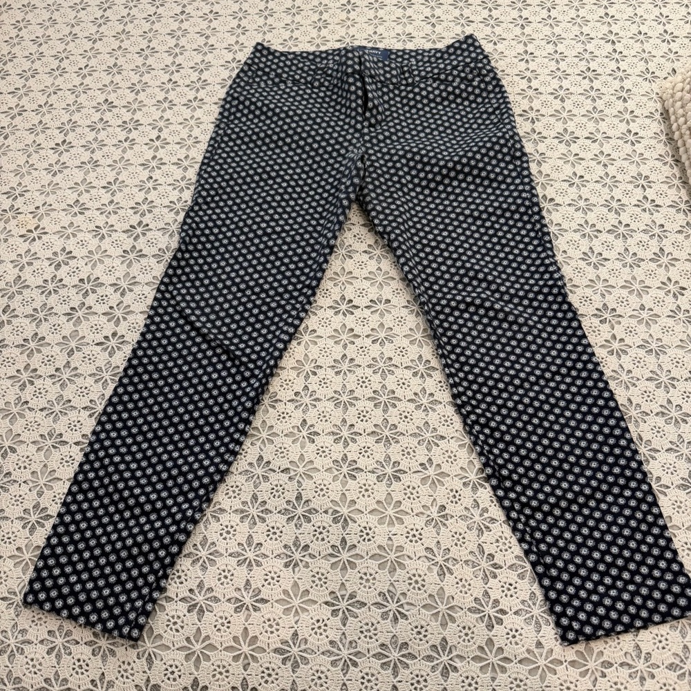 Pre loved skinny pant size 4